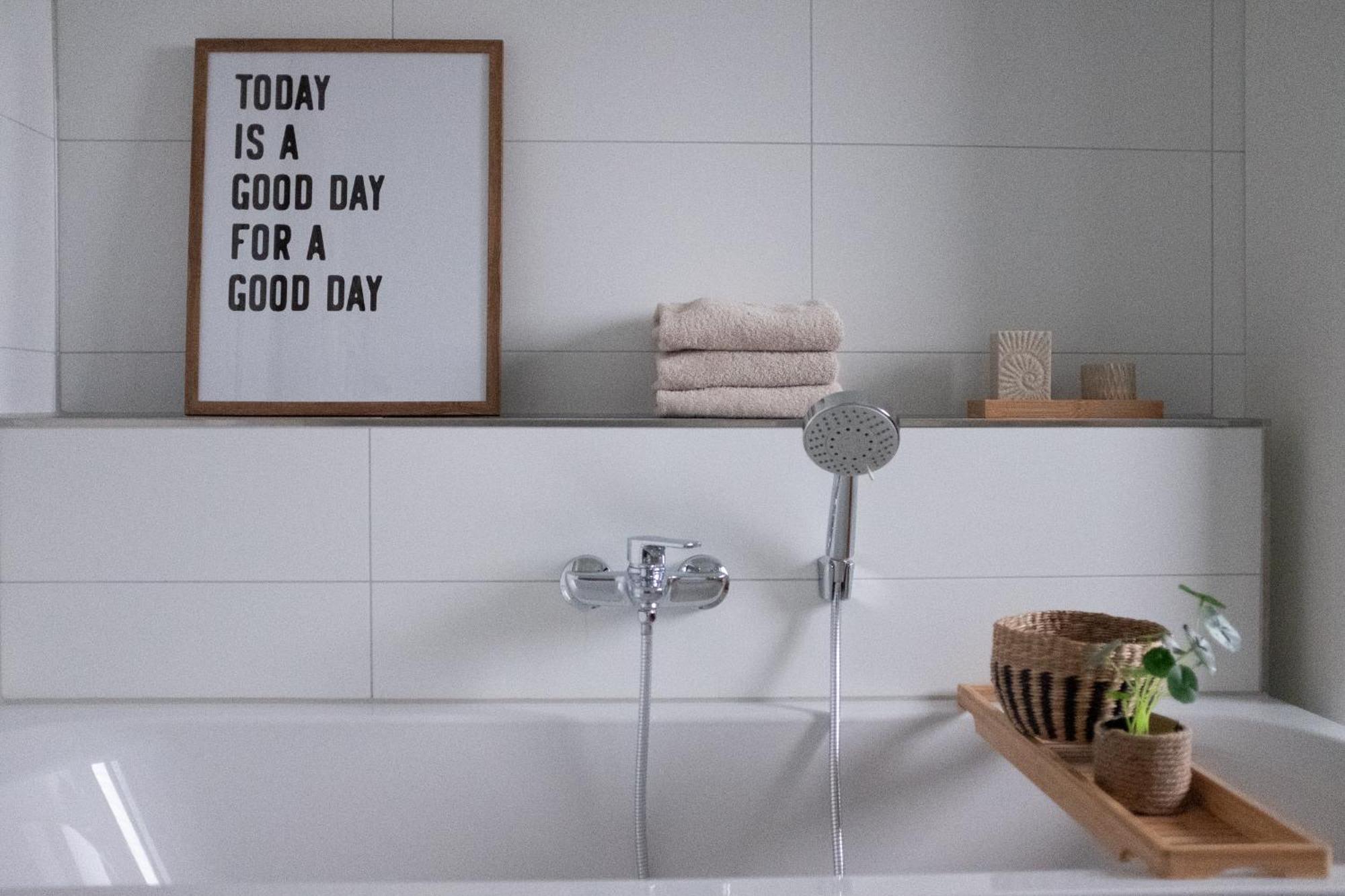 Penthouse-Ferienwohnung วอล์ฟสบวร์ก ภายนอก รูปภาพ